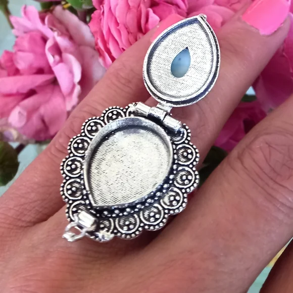 Poison Box Larimar Ring - Picture 6 of 7